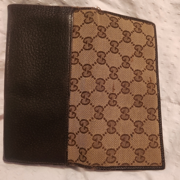 Authentic Gucci purse and wallet - Picture 2 of 6